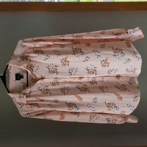 Worthington floral top